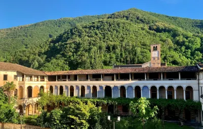 Charming Hotel dei Chiostri فنادق في Farra di Soligo