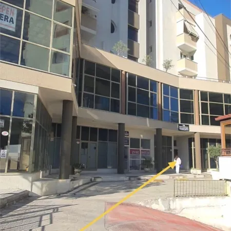 Rezidenca Shopi Apartments Отели в г. Эльбасан