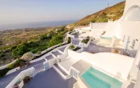 Sun Angelos Oia - Luxury Cave Suites Hotels in Finikia