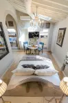 Moro Studio Suite, Classy and Romantic Apartment in Lucca