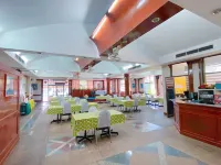 โคราช คันทรี คลับ กอล์ฟ แอนด์ รีสอร์ท - พร้อมอาหารเช้า
