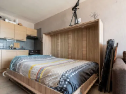 Studio in Ostend with Stunning Sea Views