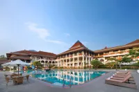 Royal Hotel and Villa Batu - Romantic