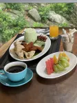Alunan Resort - breakfast