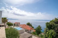 Apartments Neva Hotels in Brac Island