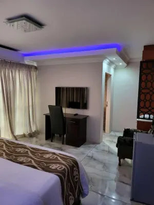Zurich Garden Hotel
