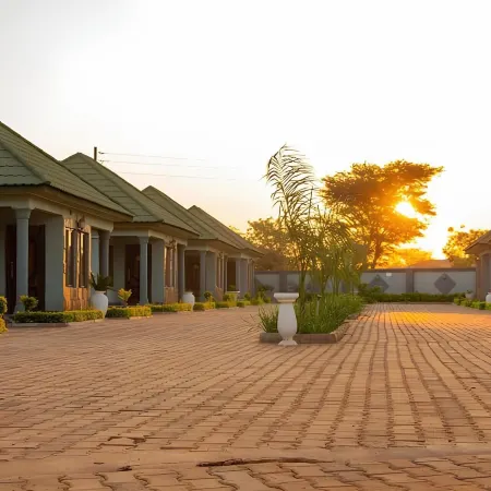 Golden Hills Lodge