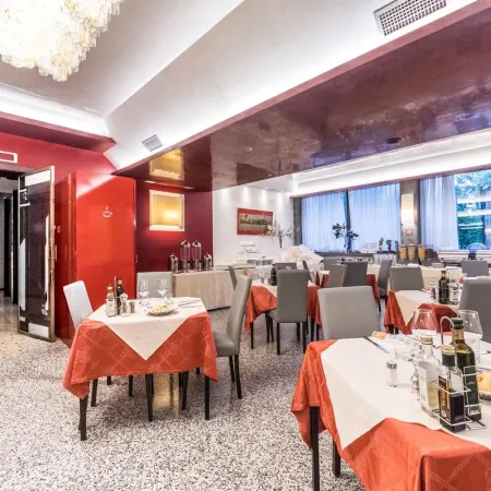 Antony Hotel