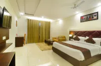 Hotel Royal Vrindaban Hotels near Piran Kaliyar Sharif