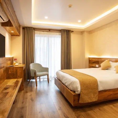 Hotel Bhrikuti Tara Отели рядом с Аэропорт Трибхуван