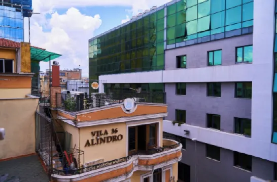 Kalpazo Home Skanderbeg Square Tirana Hotel in zona Moschea Et'hem Bej