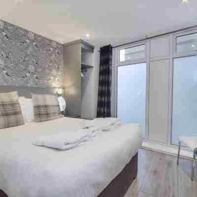 Reubens Court and City Apartments Rooms