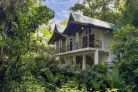 ECOTICA Boutique Hotel