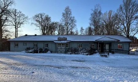 Hälsokällan Отели в г. Ryd