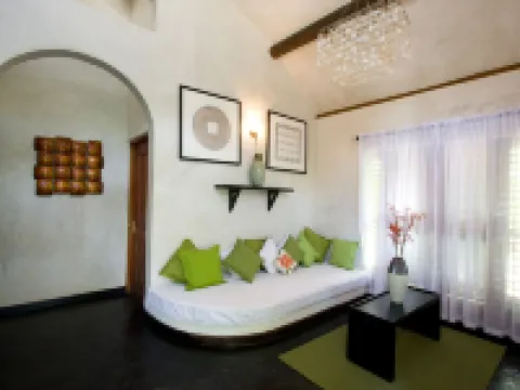 Villas Sur Mer Hotels in West End