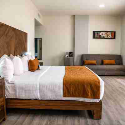Comfort Inn Irapuato Rooms