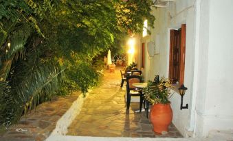 Anthemis Hotel