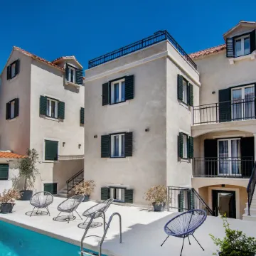 Sperone Luxury Accommodation