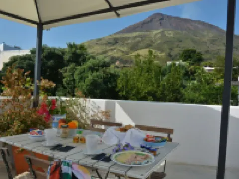 Il Gabbiano Relais in Stromboli Hotels in Stromboli