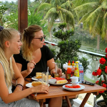Azalea Homestay