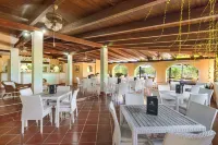 Colonna Beach Hotel Marinella Hôtels à : Marinella