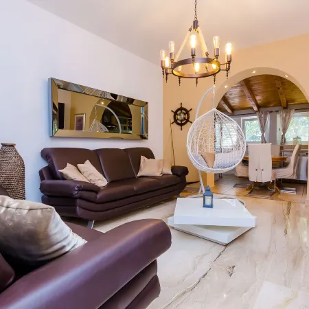 Camelia Luxury Apartments