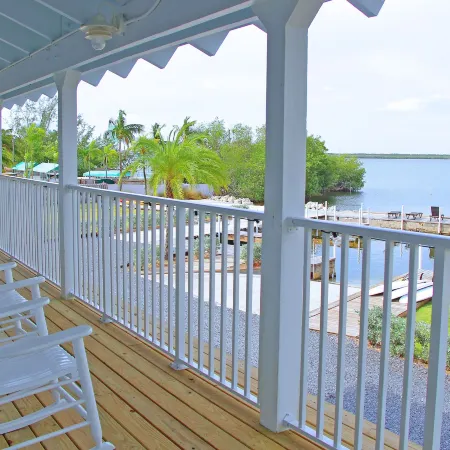 Dolphin Point Villas