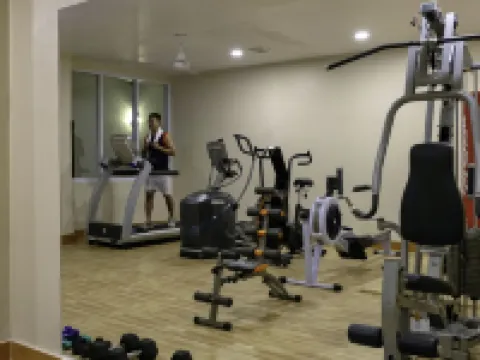 ปักเซ โฮเทล แอนด์ เรสเทอรองต์ โรงแรมในปากเซ