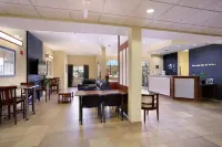 Microtel Inn & Suites by Wyndham Kearney Hotels in Kearney