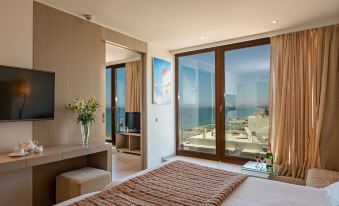 Kriti Beach Hotel