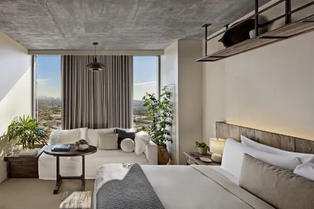 1 Hotel West Hollywood Отели рядом с достопримечательностью «West Hollywood Chamber of Commerce»