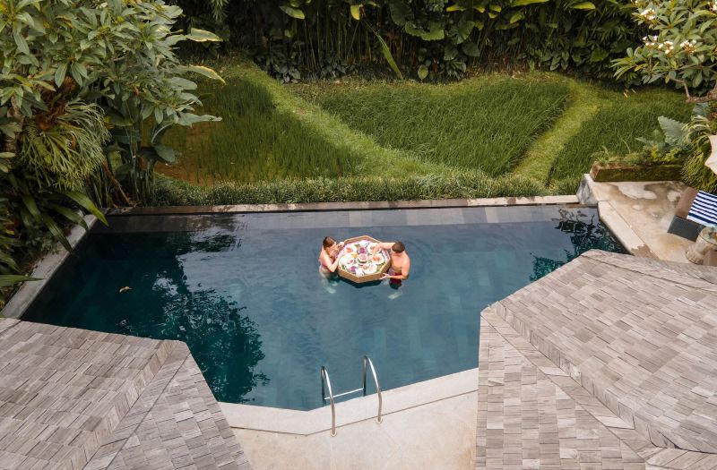 The Sender Pool Suites