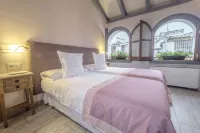 ApartaSuites Alberca Deluxe