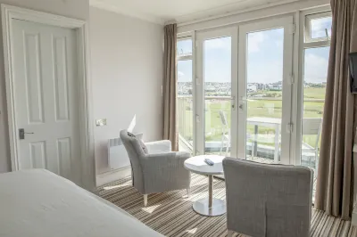 Oceanside Lifestyle Hotel