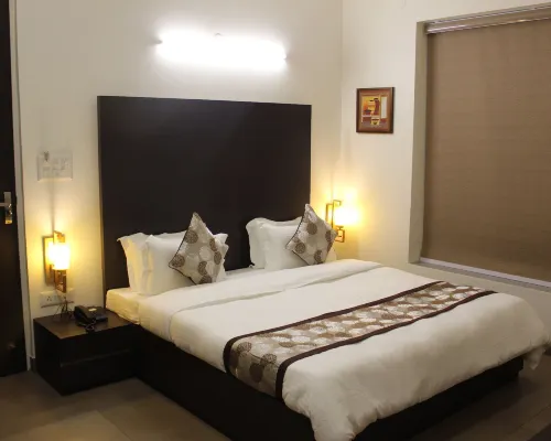 Hotel Sai Hotel di Distrik Rewari