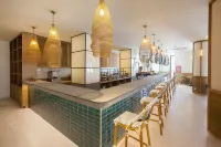 Corallium Dunamar by Lopesan Hotels - Adults Only - bar
