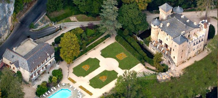 Demeures et Château de La Caze Hotels in Lozere