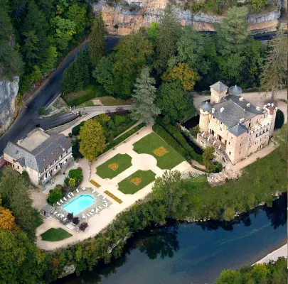 Demeures et Château de La Caze