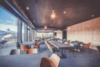 Spaces Hotel Hotels in Mareo