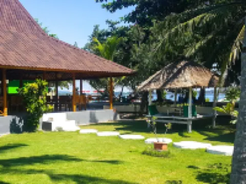 薩利利平房 吉利阿爾酒店