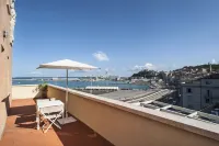 海港酒店 - 海景