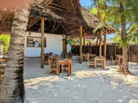 Bahati Villa - breakfast