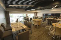 卡瓦延芒果套房酒店