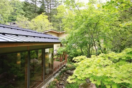 Mozumo (Adult Only) Отели рядом с достопримечательностью «Падение Хираю»