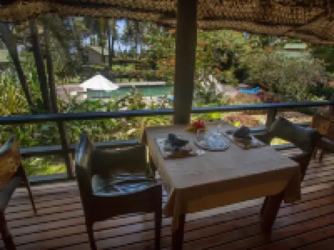 馬拉浮塔妙妮小屋 恩加梅阿島酒店