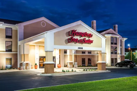 Hampton Inn & Suites by Hilton Florence Center Отели в г. Флоренс