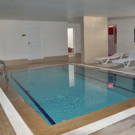Akbuk Palace Hotel & Residence