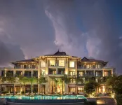 Eden Bleu Hotel