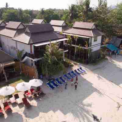 Cabana Lipe Beach Resort Hotel Exterior