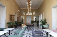Lost Hotels in Beirut